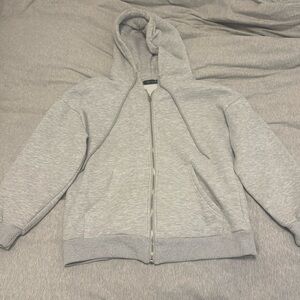Grey hoodie S